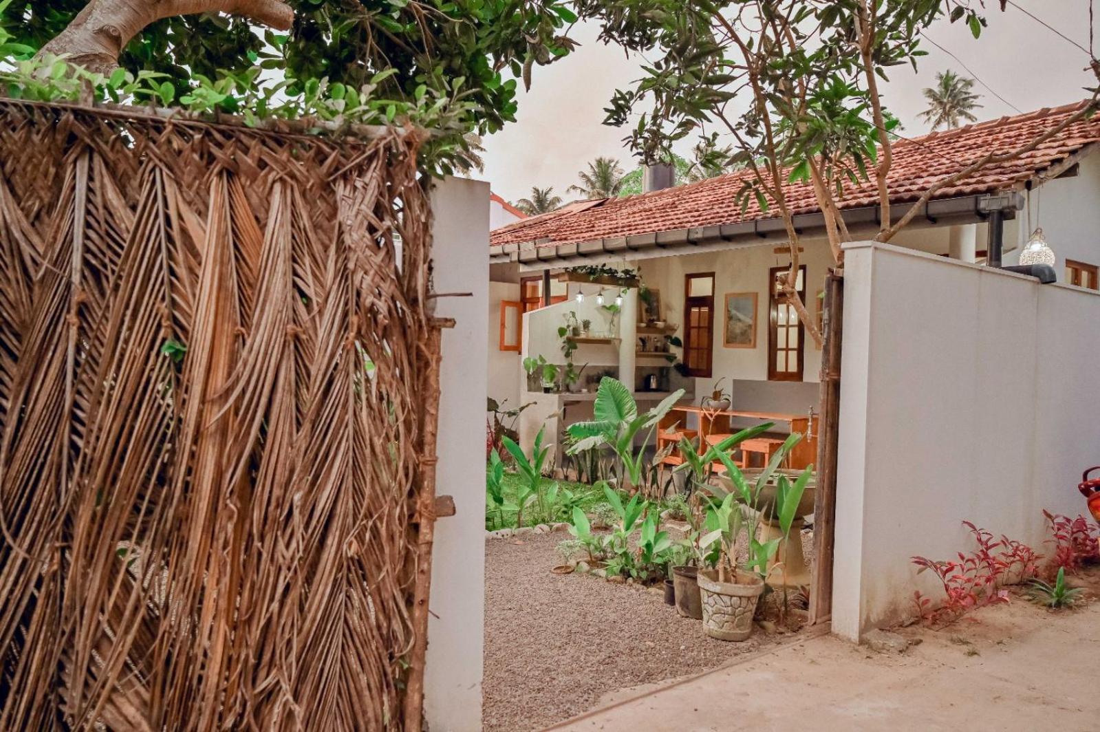 Cosynsurf Bed & Breakfast มาตารา ภายนอก รูปภาพ